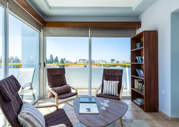 Melograno 2-br & Terrace In