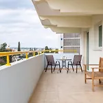 Apartment Melograno 2-br & Terrace In *