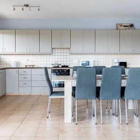 Melograno 2-br & Terrace In * ラルナカ